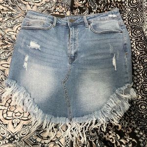 Risen denim skirt